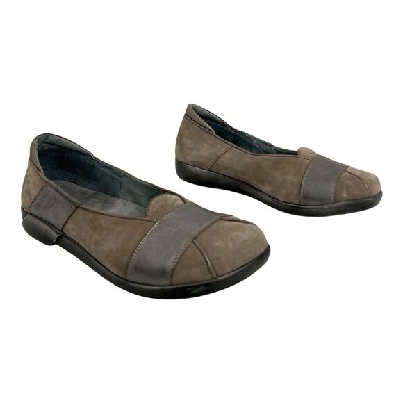 Naot Women's Size 9 Gray Suede Slip On Comfort Loafers - Picture 1 of 8